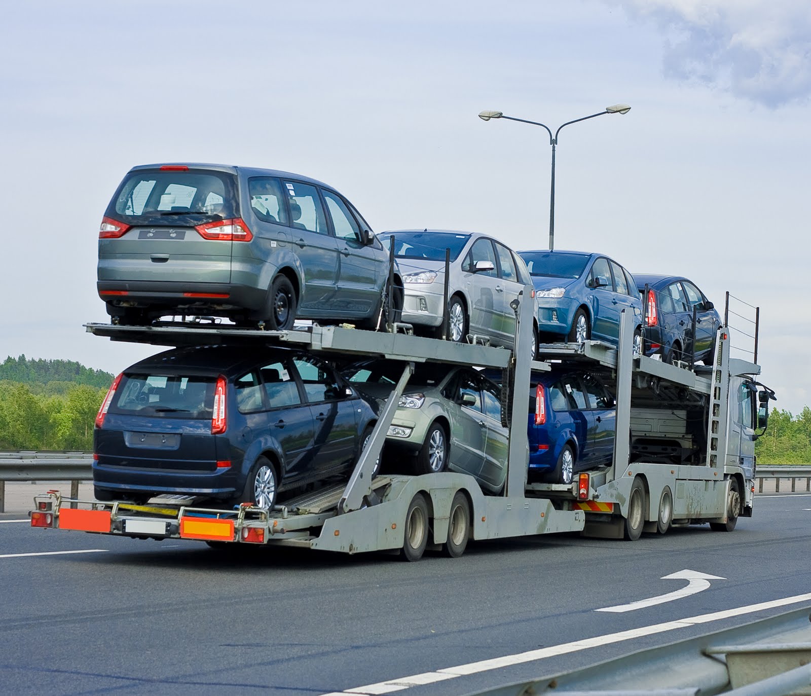 5-Automotive-Logistics